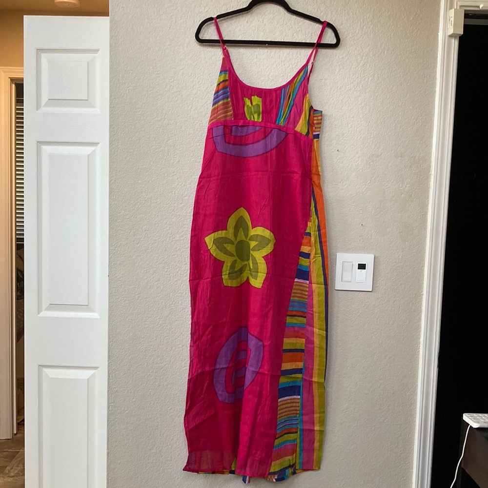Beautiful and colorful linen dress NWT.